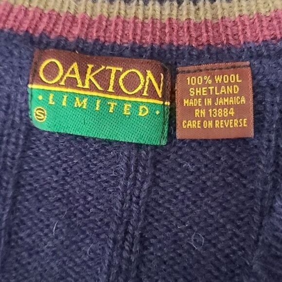 Vintage Navy Blue V-neck Unisex Shetland Wool Sweater - Picture 7 of 14